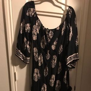 Black off the shoulder Jumper